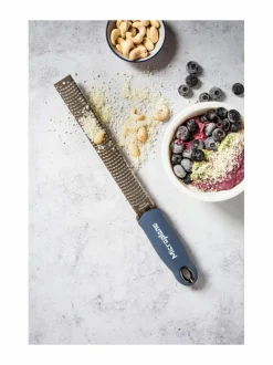Keittiötarvikkeet|Microplane Premium-raastin DEINM BLUE
