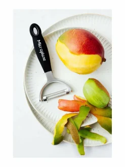 Keittiötarvikkeet|Microplane Professional Y Serrated -kuorija BLACK