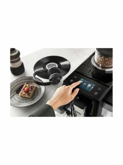 Kahvin- & Vedenkeittimet|Delonghi Rivelia -kahvikone ONYX BLACK