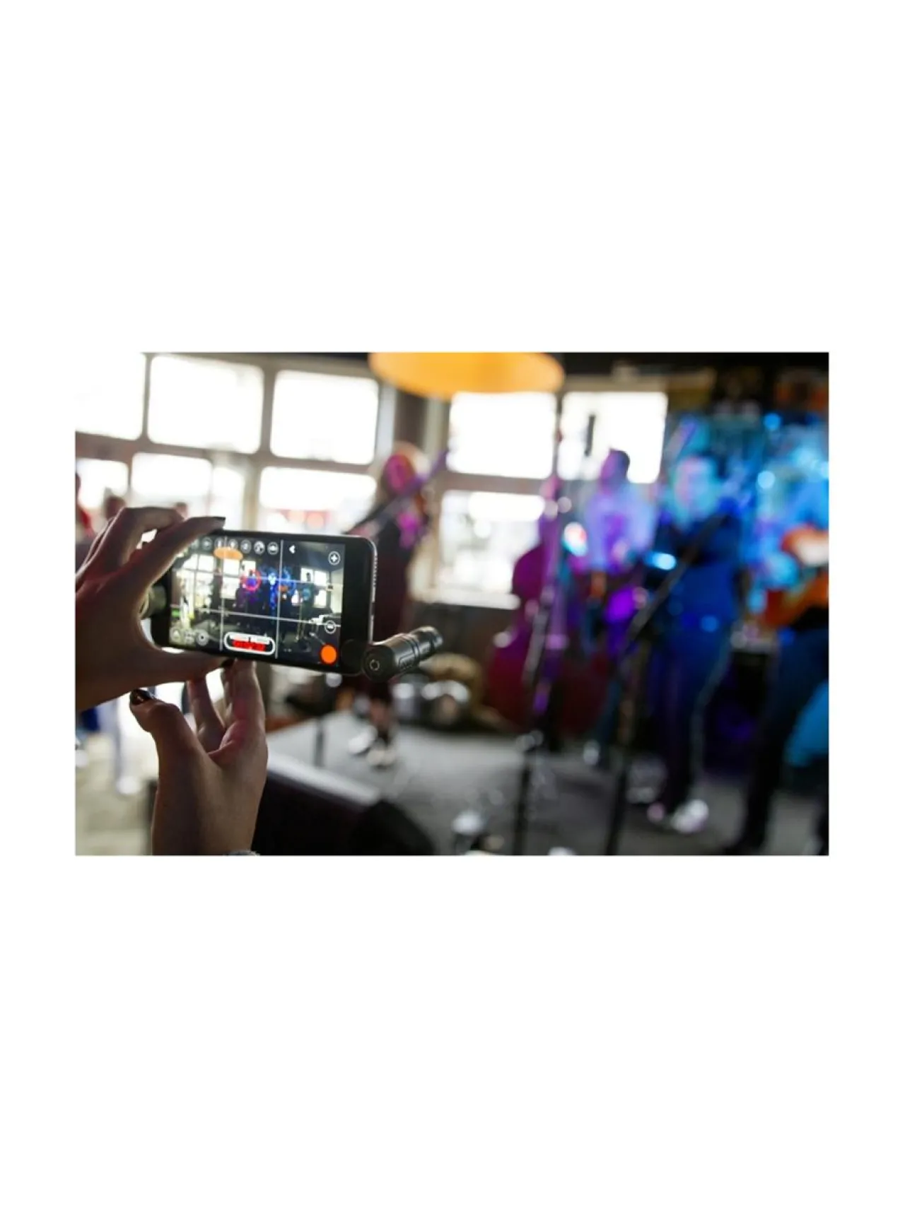 Kamerat|Rode VideoMic Me - mikrofoni mobiililaitteelle