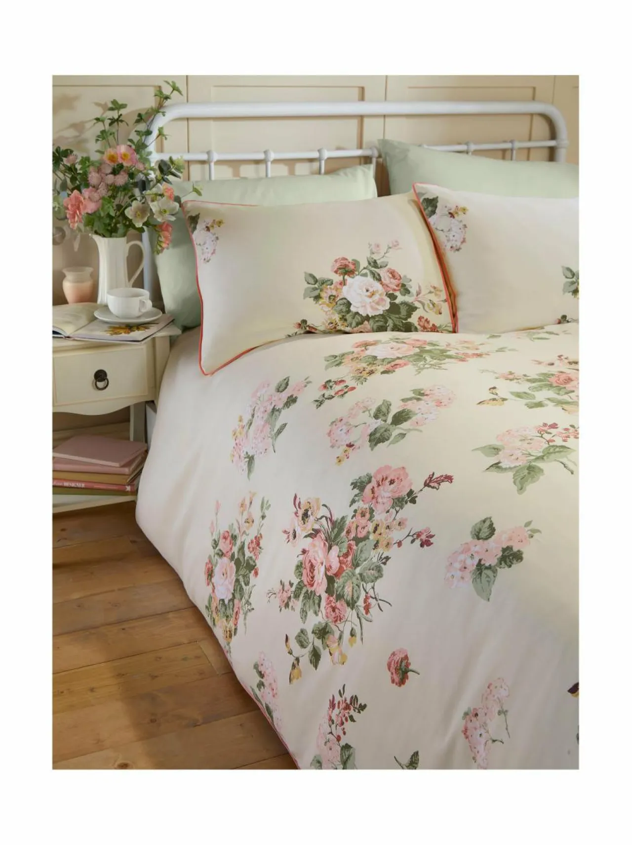 Liinavaatteet|Laura Ashley Rosemore-satiinipussilakanasetti 59 PALE PINK