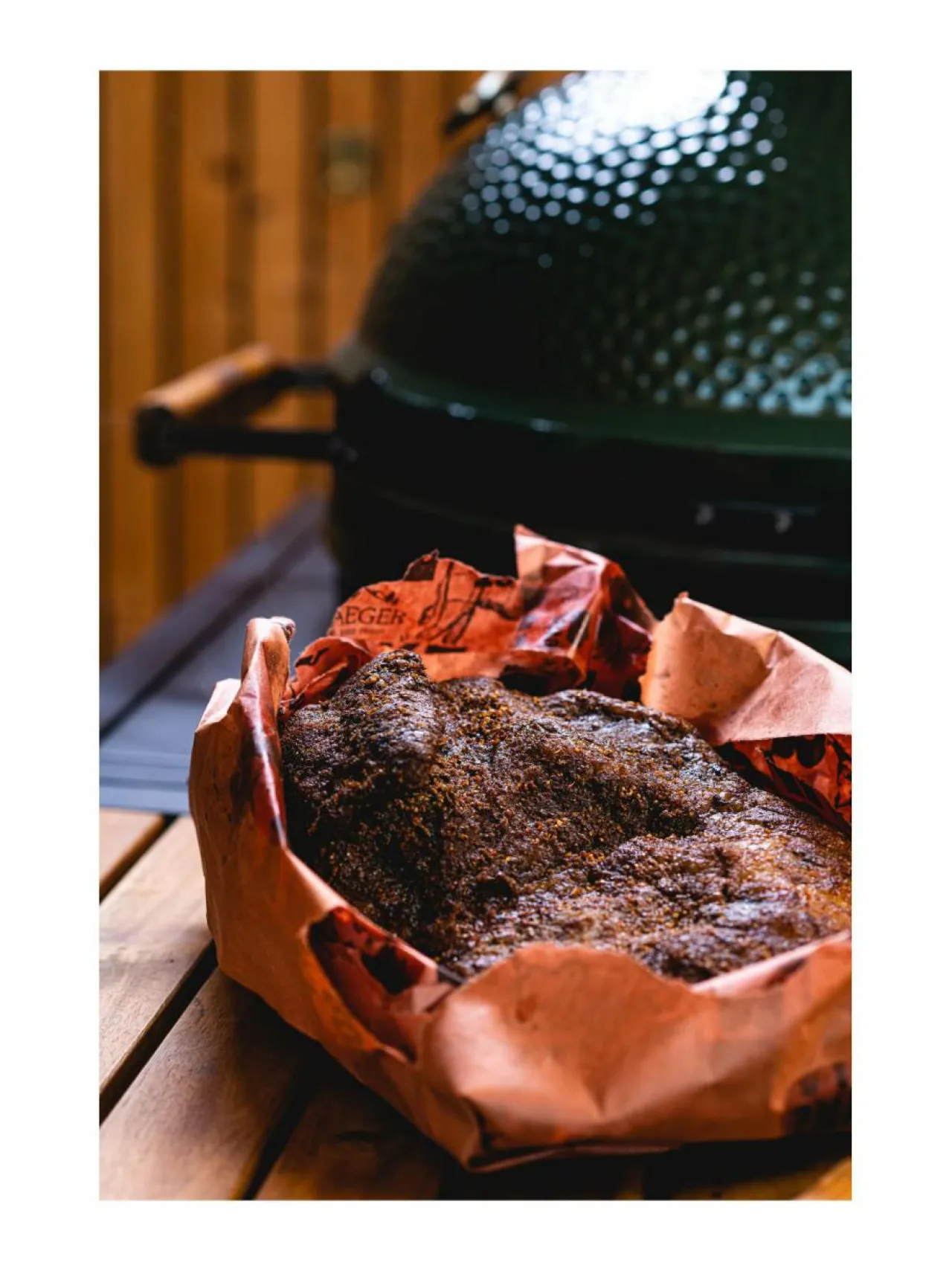 Grillit & Grillitarvikkeet|Big Green Egg savustuspaperi BROWN