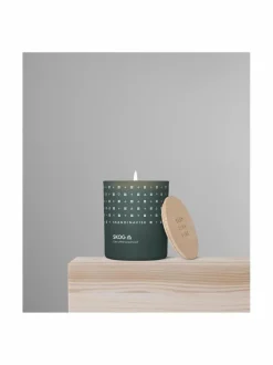 Kynttilät & Lyhdyt|Skandinavisk Skog-tuoksukynttilä 200 g FOREST GREEN