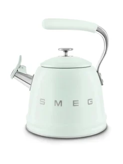 Tee, Kahvi & Vesi|Smeg viheltävä vesipannu WKF01PG, pastellinvihreä