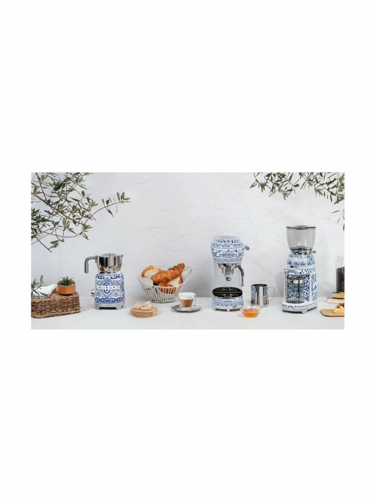 Kahvin- & Vedenkeittimet|Smeg x Dolce & Gabbana "Blu Mediterraneo" -kahvimylly WHITE & BLUE