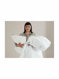 Peitteet & Tyynyt|Familon Superior-peite 660 g WHITE