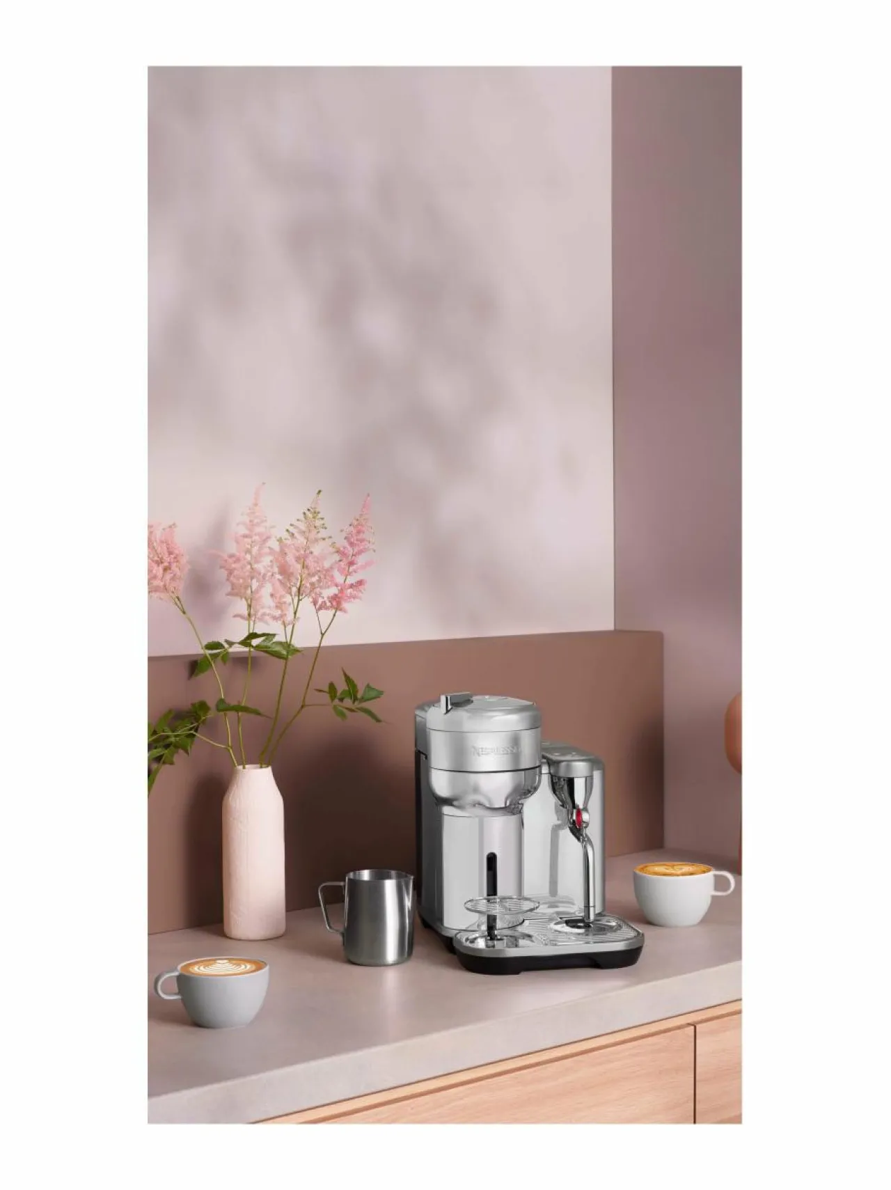 Kahvin- & Vedenkeittimet|Nespresso The Vertuo Creatista -kapselikeitin BRUSHED STAINLESS STEEL