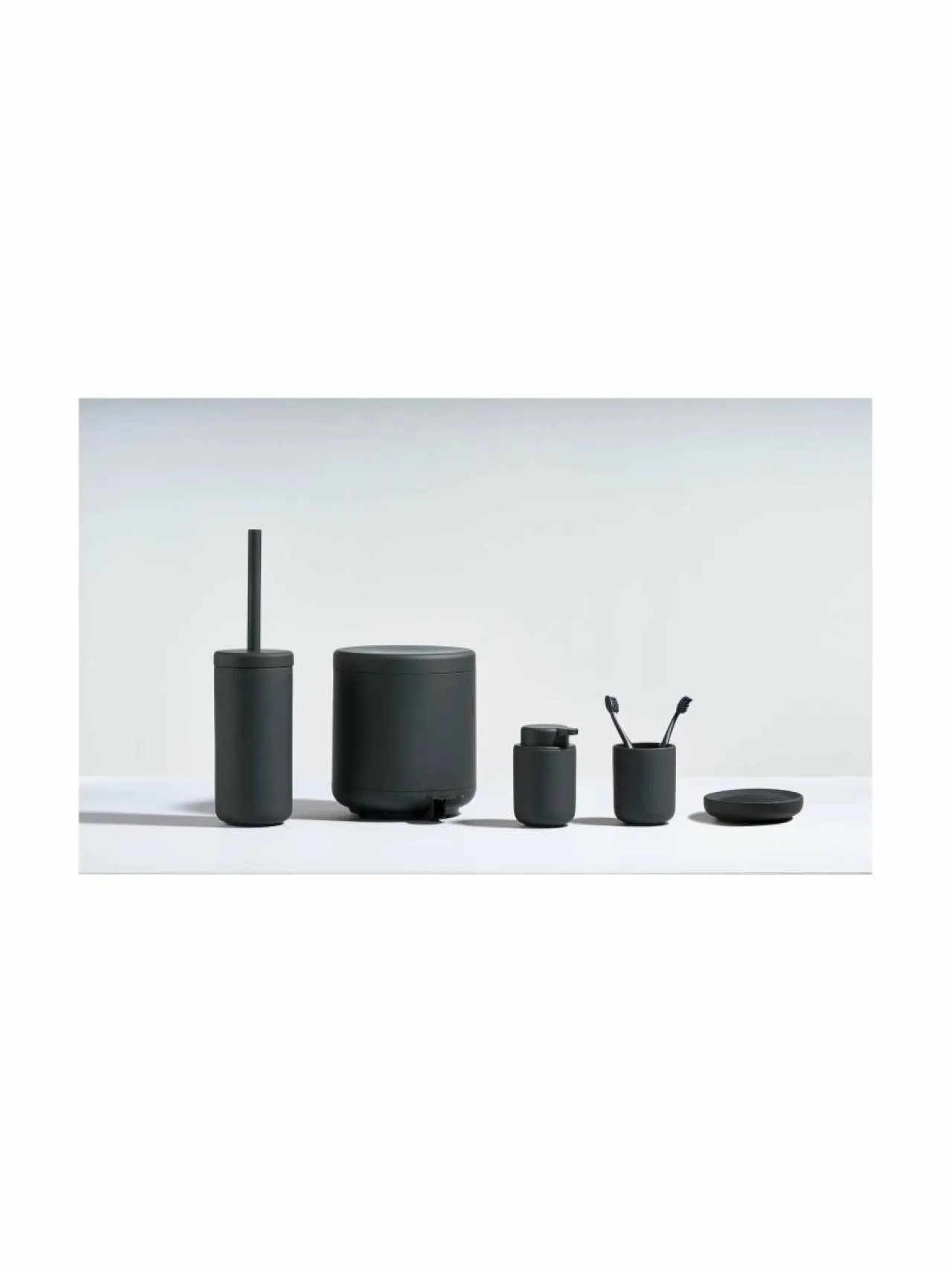 Kylpyhuonetarvikkeet|Zone Denmark Ume-saippualautanen BLACK