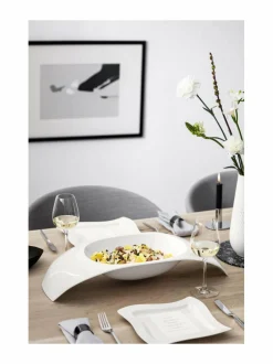 Tarjoiluastiat|Villeroy & Boch Urban Nature Fruit -jalallinen tarjoilukulho WHITE