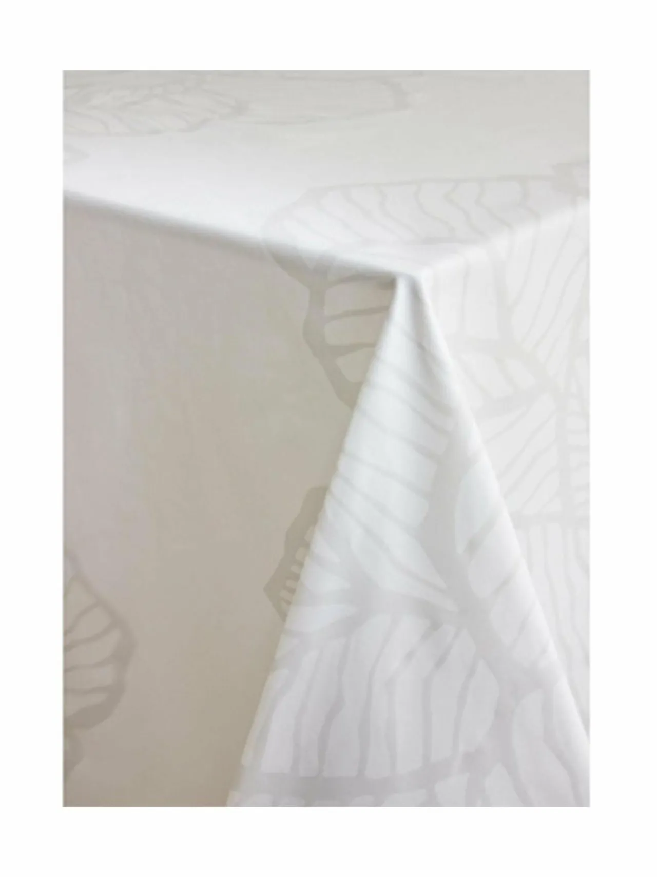 Huovat & Päiväpeitot|Pentik Valo-pöytäliina puuvillasatiinista 145 x 250 cm WHITE