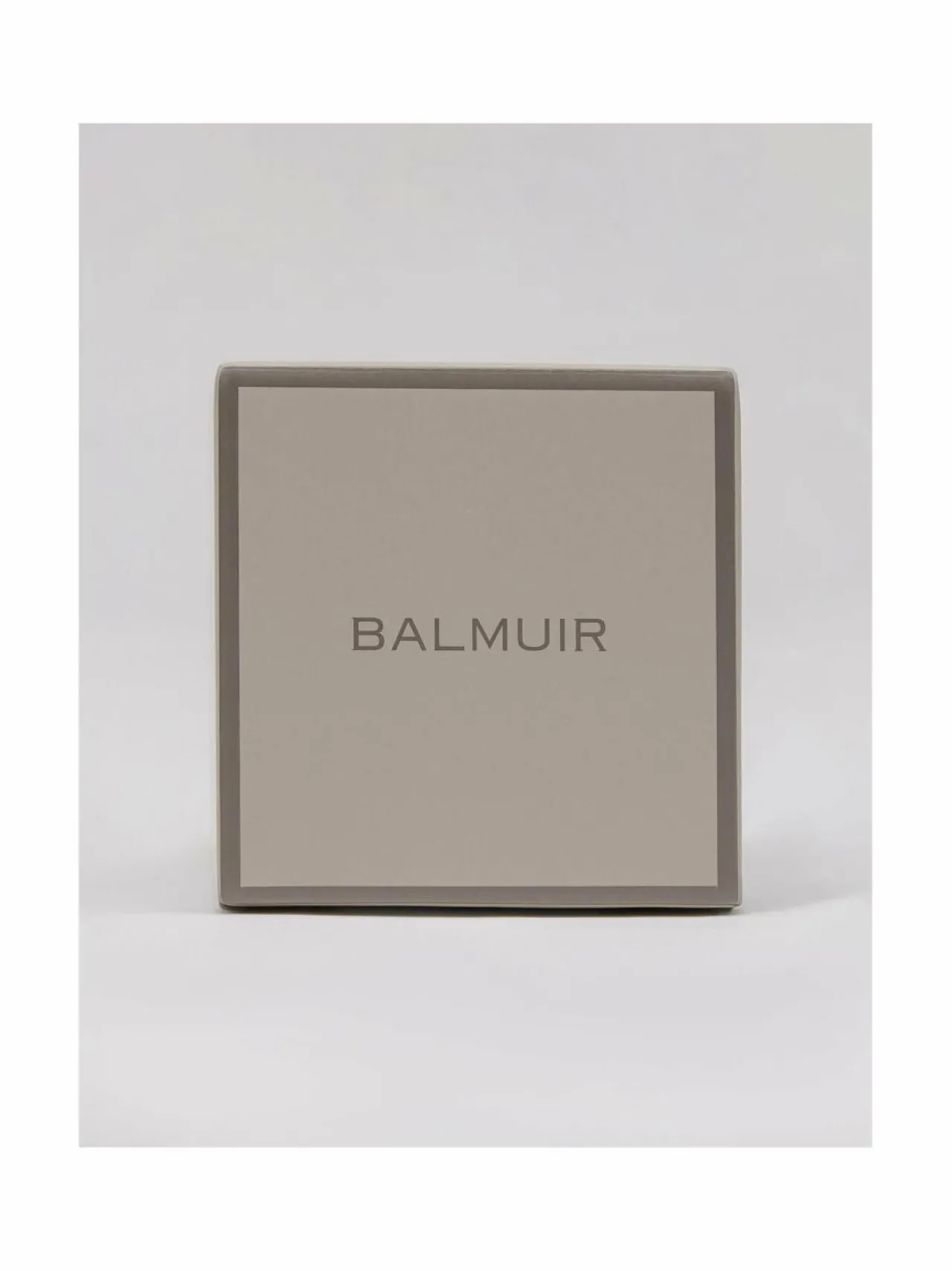 Kynttilät & Lyhdyt|Balmuir Velvet-pallokynttilä 10 cm, 50 h 880 SMOKE