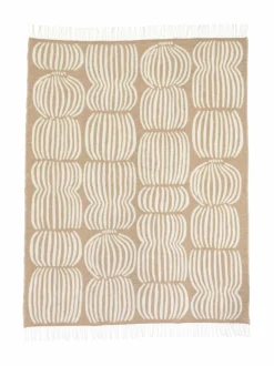 Huovat & Päiväpeitot|Sisustustyynyt|Pentik Vilja-torkkupeitto 130 x 170 cm VAALEANRUSKEA BROWN